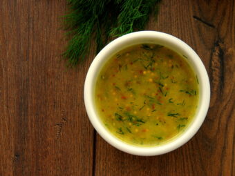 Dressing musztardowo-koperkowy