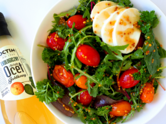 Sałatka z octem ekologicznym jabłkowym